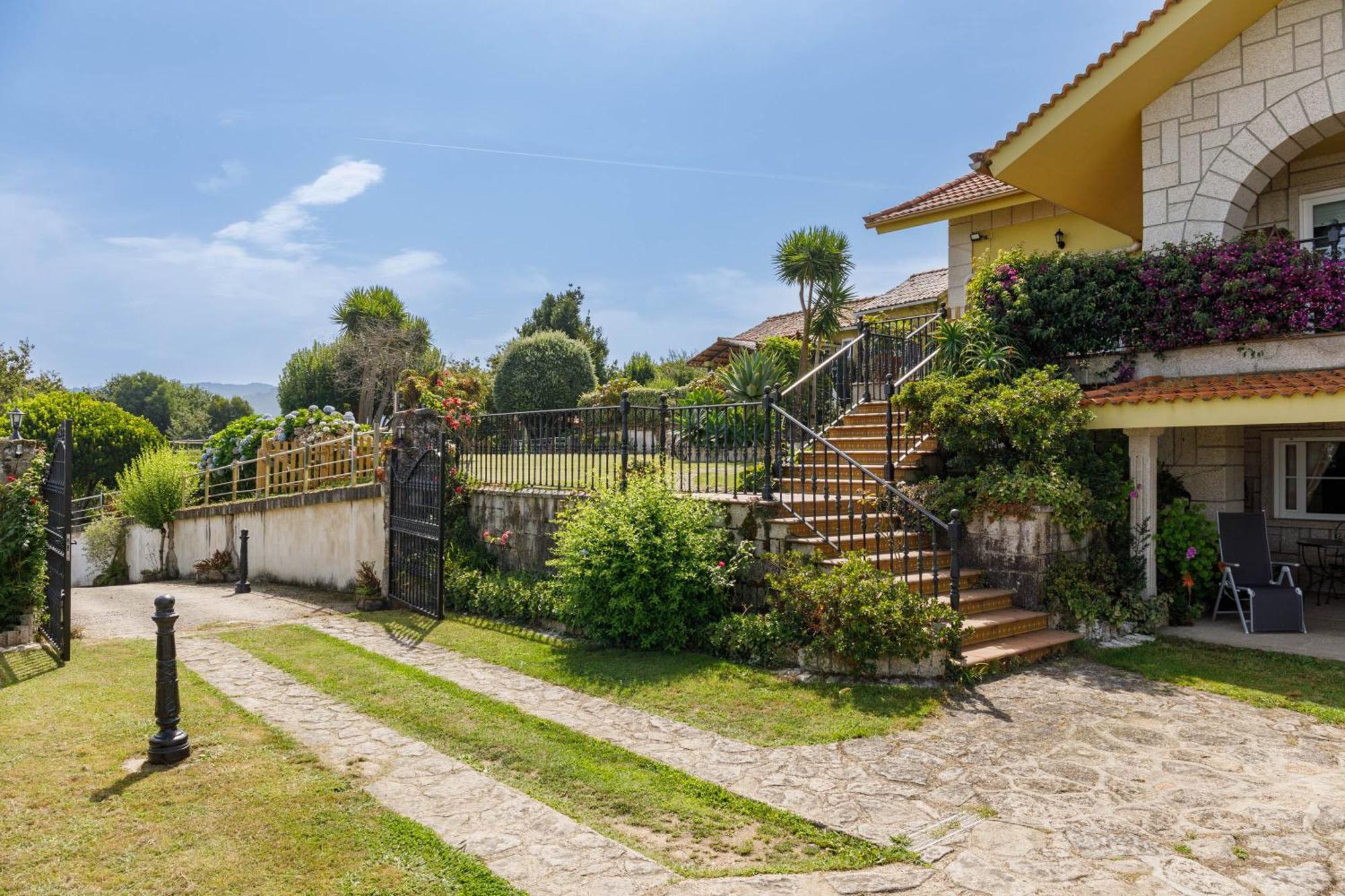 Willa Casa Vieje De Bueu Zewnętrze zdjęcie